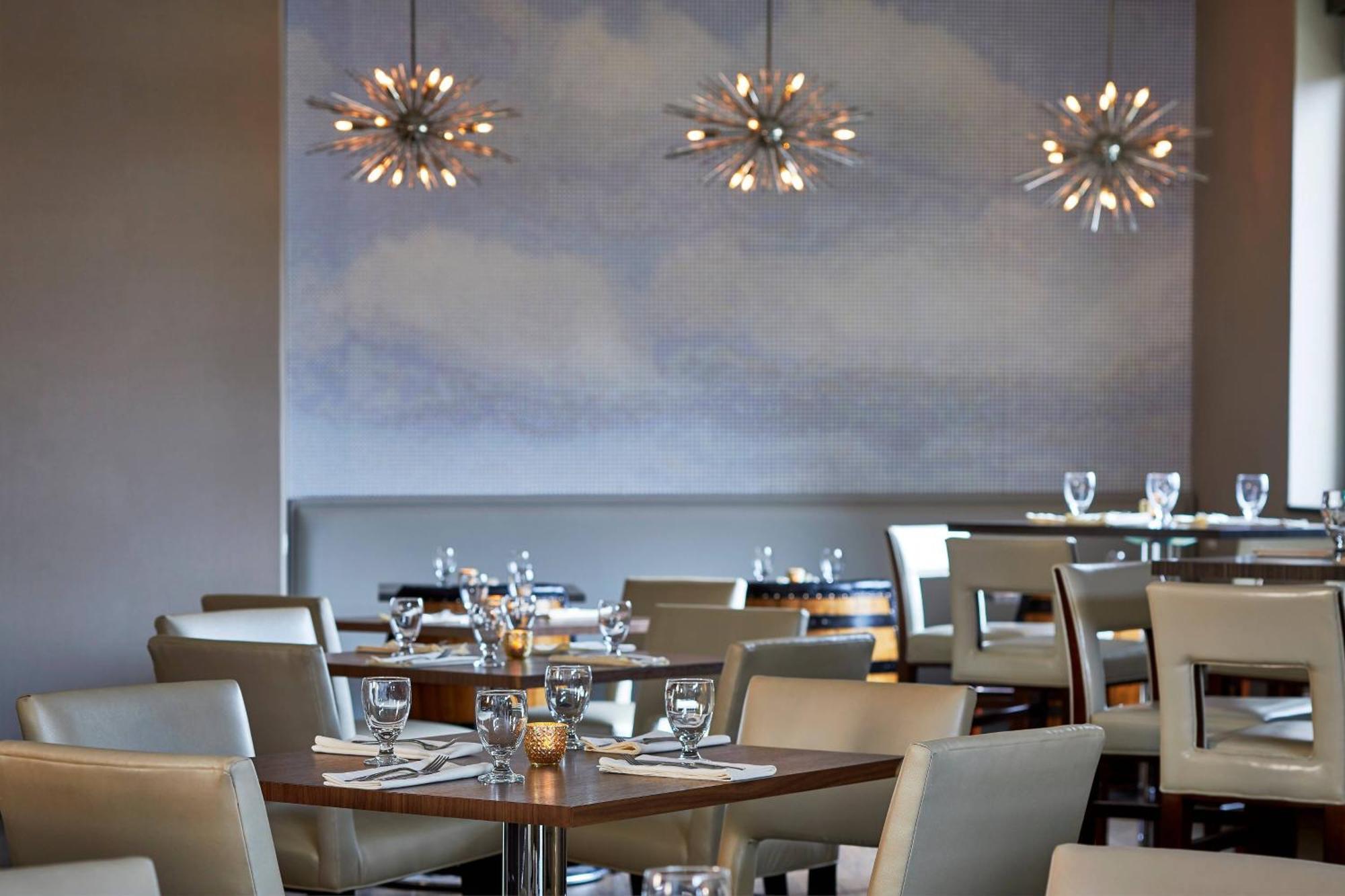 Renaissance Chicago Glenview Suites Hotel Ngoại thất bức ảnh