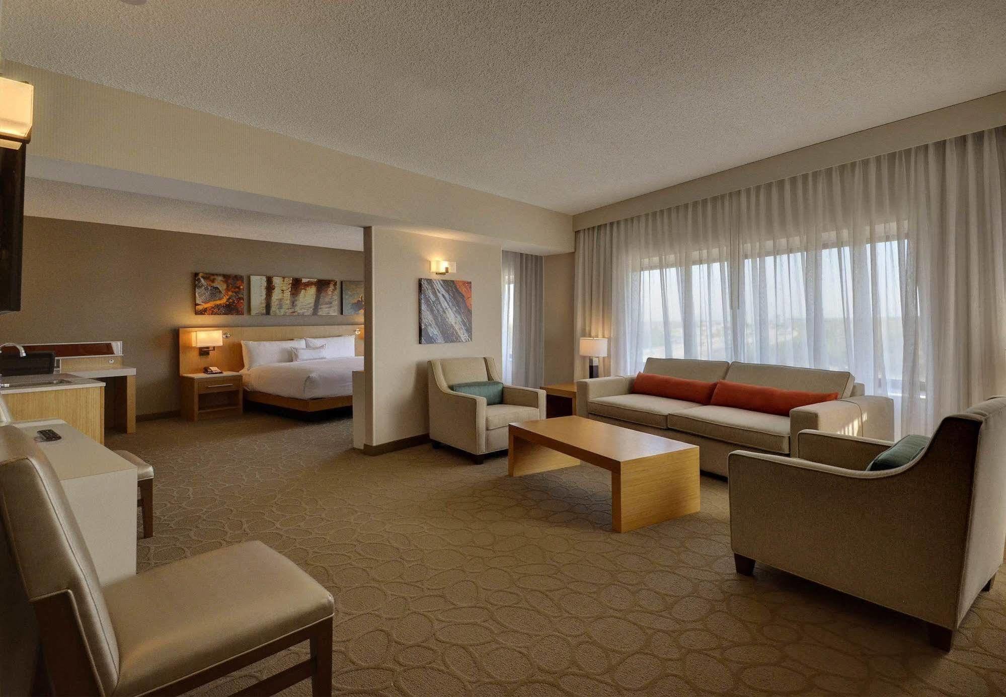 Renaissance Chicago Glenview Suites Hotel Ngoại thất bức ảnh